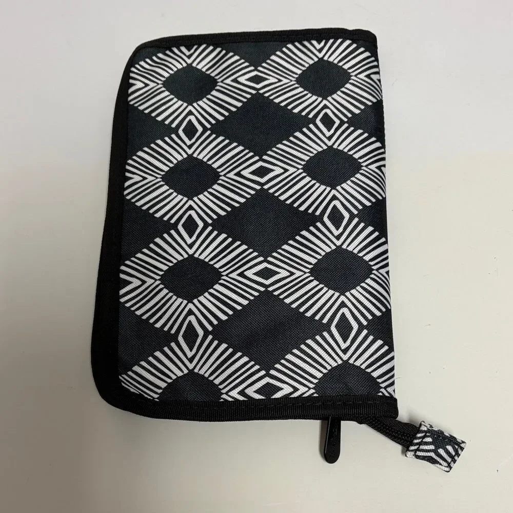 NWT Thirty-One Black and White Makeup Bag
